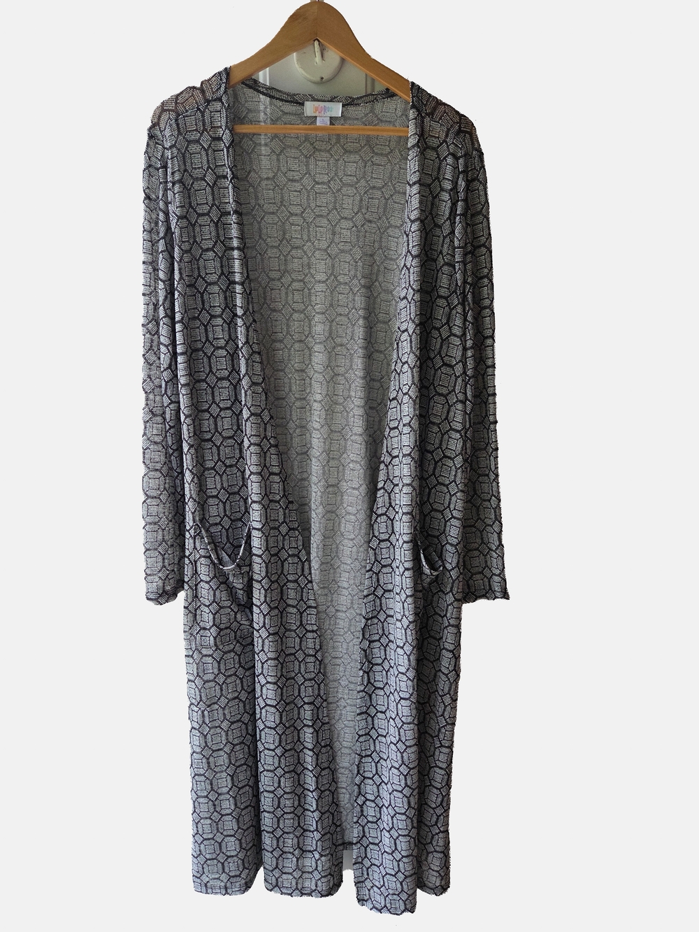 LuLaRoe Sarah L Black & White Geometric Open-Front Duster Cardigan NWT